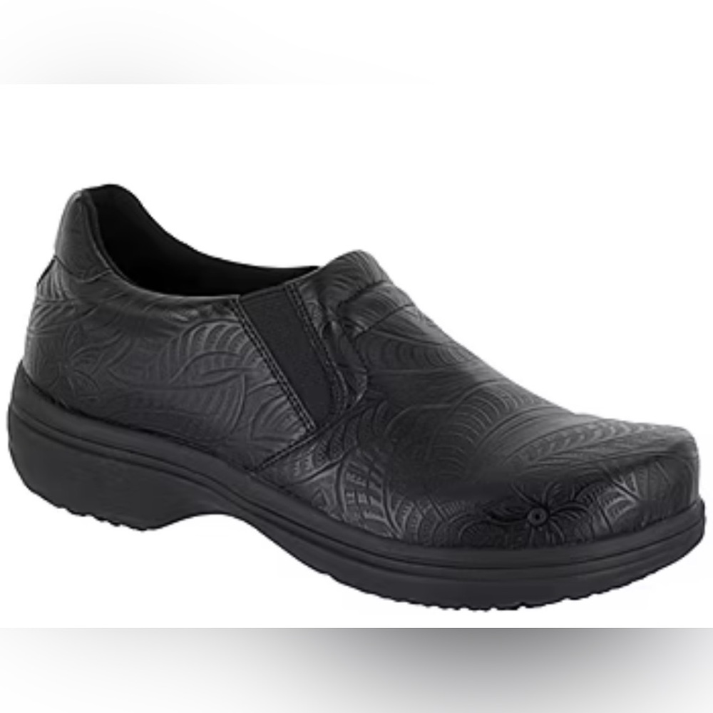 NWT Easy Works Lyndee Black Tooled Slip Resistant Clogs Size 11